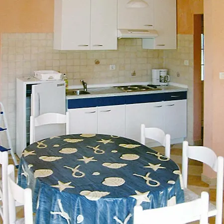 Rouge Ckv05085 Dya Apartment